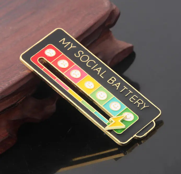 Social Battery Status Brooch
